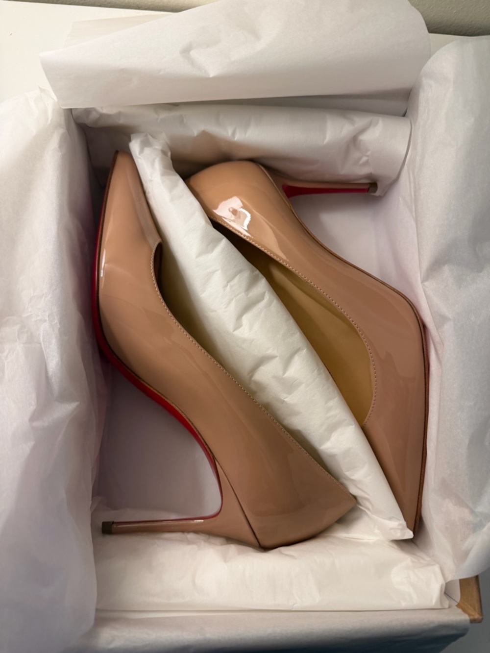Christian Louboutin Décolleté 554 Nude Patent Pumps | 85mm | EU 37.5 (7.5) NEW